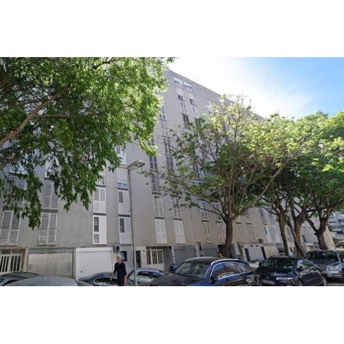 Apartments with parking spaces Split - 24725
