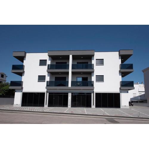 Apartments with parking spaces Trogir - 24060