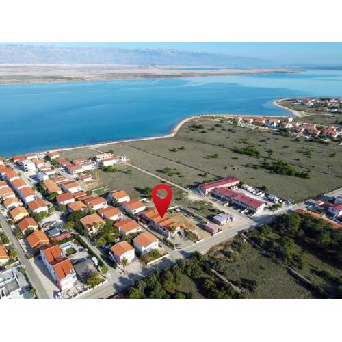 Apartments with parking spaces Vir - 20177