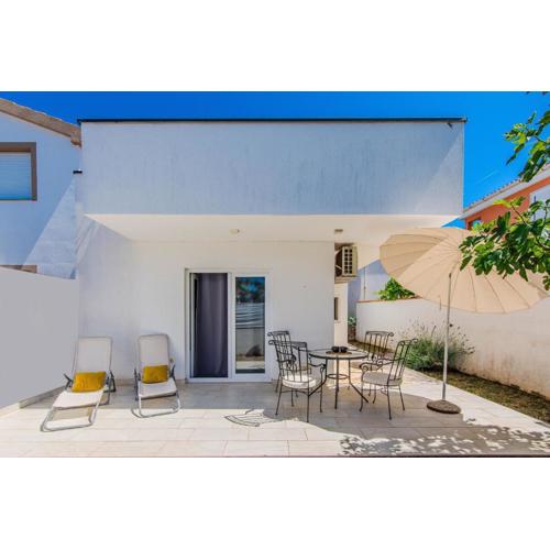 Apartments with parking spaces Vir - 24652