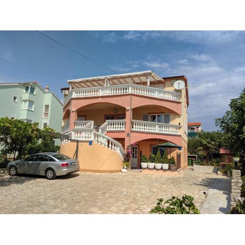 Apartments with parking spaces Vodice - 18428