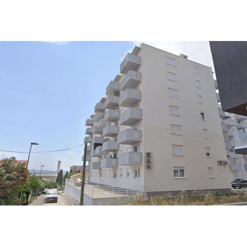 Apartments with parking spaces Zadar - 22113