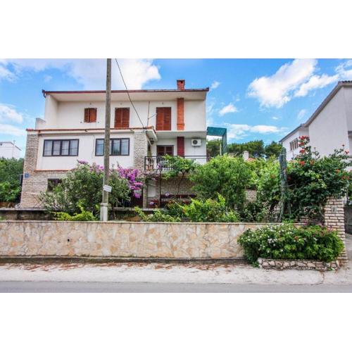 Apartments Zana