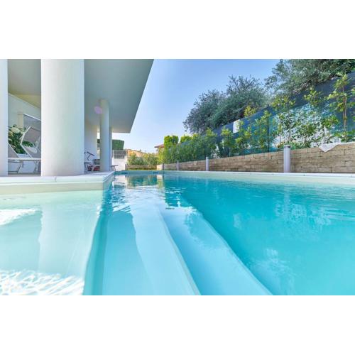 ApartmentsGarda - Le Terrazze Del Garda Residence