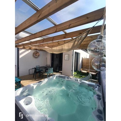 Apb Spa locations avec jacuzzi privatif