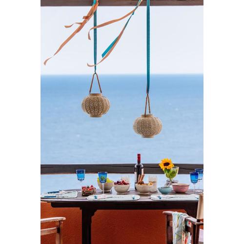 Apelon Tiritas Villas
