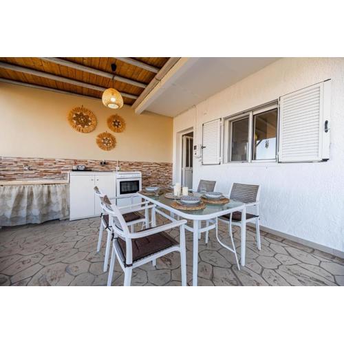 Aperanto Galazio Apartment