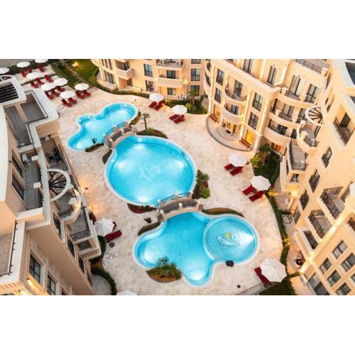 APHRODITE PARK DELUXE