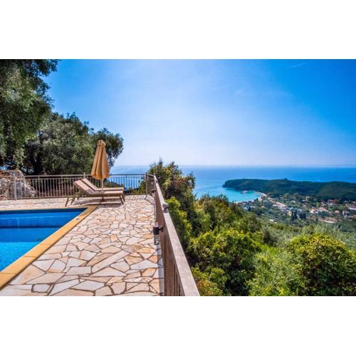 Apolis Superior Villa