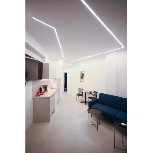 Apollon Family Apartment by zeussuites