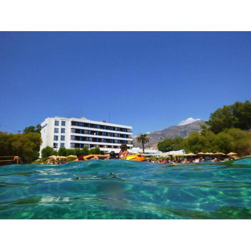 Apollon Suites