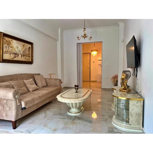 Apollonion Luxury Apartment near the metro station