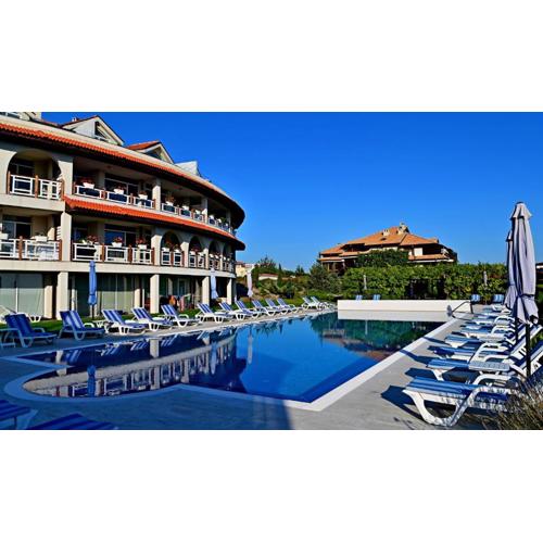 Apolonia Apartments