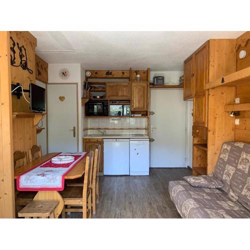 Appart cosy avec balcon pour 4 personnes aux Menuires - FR-1-452-137