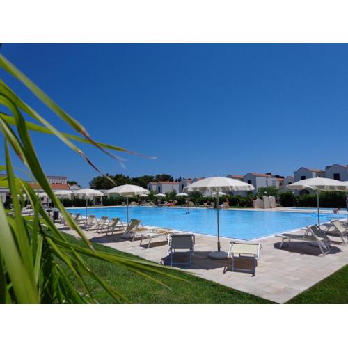 Appartamenti Alimini con Piscina