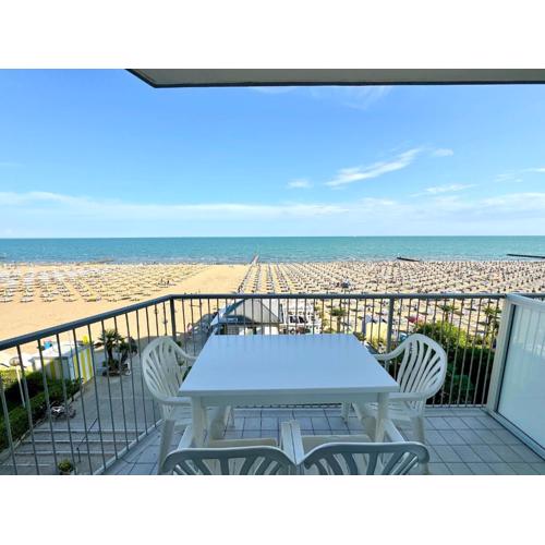 Appartamenti Fronte Mare CC - Carraro Immobiliare Jesolo - Family Apartments
