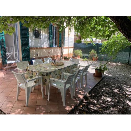 Appartamento centrale con giardino con aria condizionata