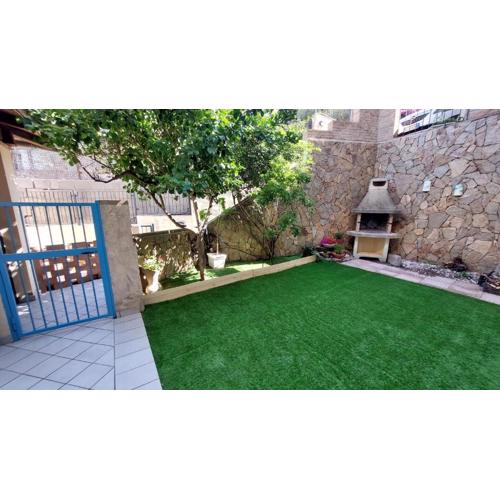 Appartamento con doppio giardino vicino al centro