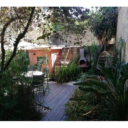 APPARTAMENTO CON GIARDINO, TERRAZZO e GARAGE A DUE PASSI DAL MARE e DALLE CINQUETERRE
