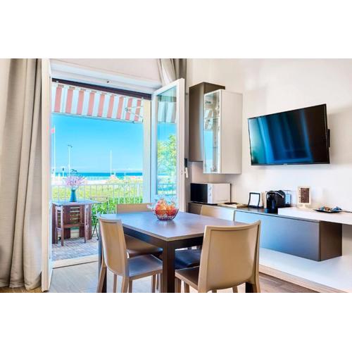 Appartamento con Terrazza Fronte Mare