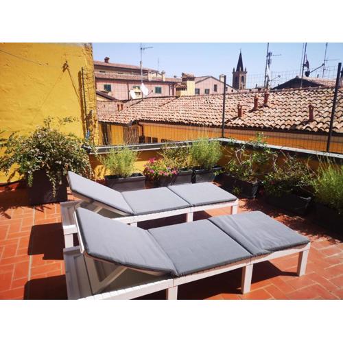 Appartamento con terrazza tra i tetti del centro