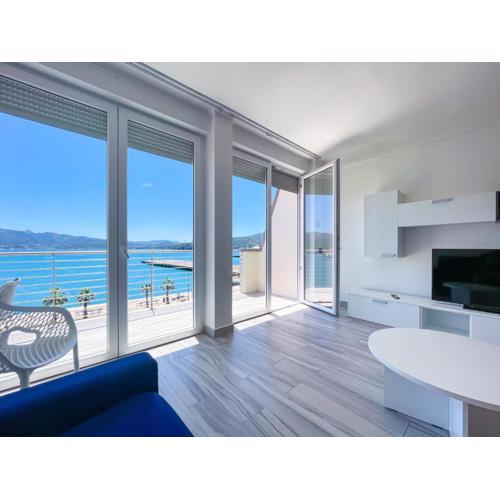 Appartamento Fronte Mare 20