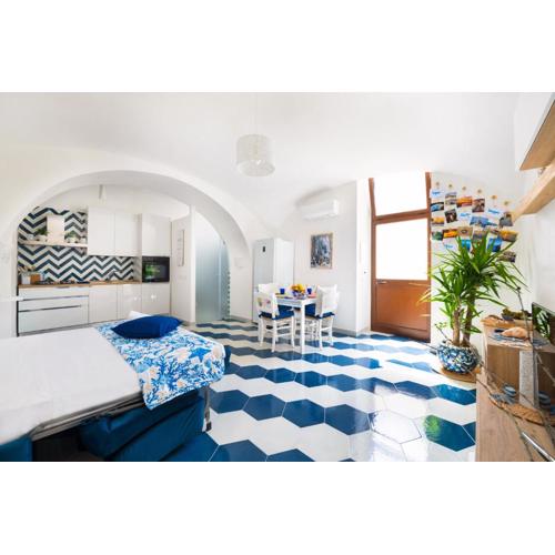Appartamento luminoso e romantico ANyMA