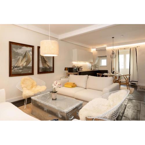 Appartamento moderno, con spazio esterno privato
