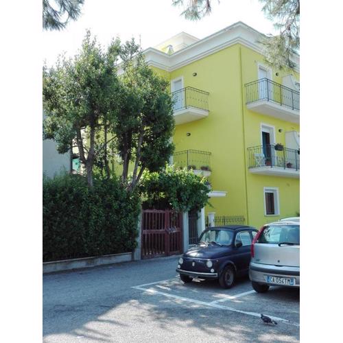 APPARTAMENTO PIANO TERRA PRIMA FILA MARE