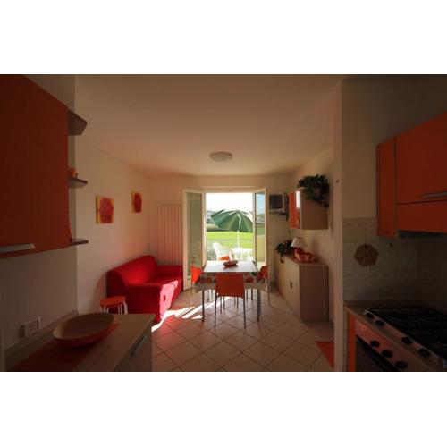 Appartamento trilocale cod 200 a 300 m dal mare
