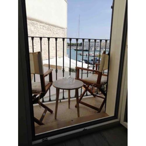 Appartamento vista mozzafiato sul porto di Trani