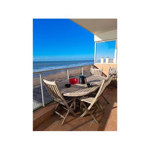 Appartement 2 Chambres - Dernier Étage - Terrasse Face Mer - Parking Sécurisé - FR-1-323-483