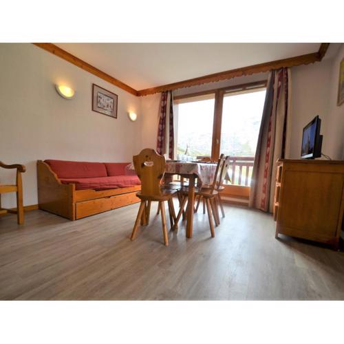 Appartement 2 chambres, balcon Sud-Ouest, Les Menuires - FR-1-452-235
