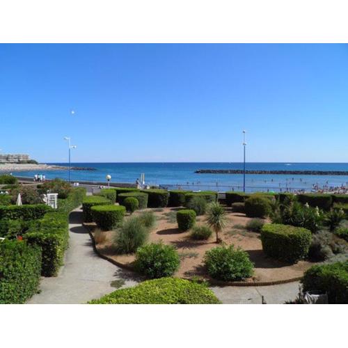 Appartement 2P rénové, vue mer, parking, plage en face - FR-1-338-530
