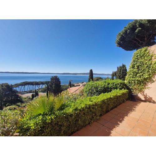Appartement 3 pièces climatisé avec piscine et accès plage - FR-1-780-53