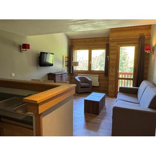 Appartement 3 pièces, skis aux pieds, piscine, sauna, jacuzzi, balcon, Belle Plagne - FR-1-181-2814