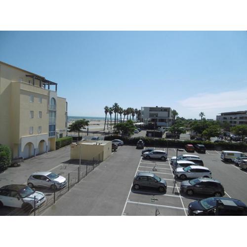 Appartement 35m² avec loggia, parking privé à Sète - FR-1-472-159