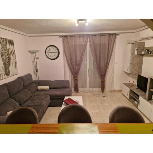 Appartement a louer a Torrevieja 100m de la plage