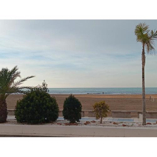 APPARTEMENT bord de mer