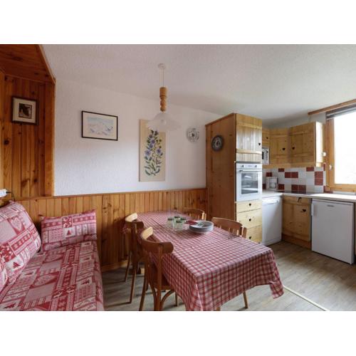 Appartement chaleureux 5 pers, accès pistes, balcon, WIFI, animaux admis - FR-1-181-2098