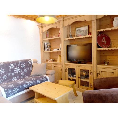 Appartement Confort 65m² · 9 pers · Balcon · Proche Pistes et Commerces · Animaux Acceptés - FR-1-502-510