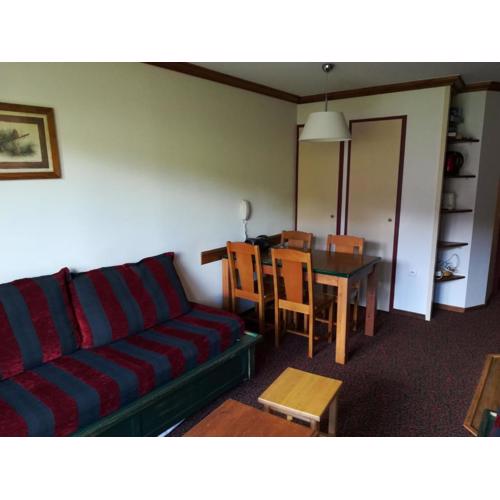 Appartement cosy, 4-5 pers, balcon sud, pistes et commerces à proximité - FR-1-181-2704