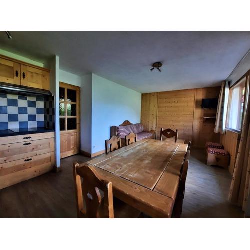 Appartement cosy, 6 pers., pieds des pistes, 2 chambres, balcon sud-ouest, quartier Reberty 1850 - FR-1-452-16