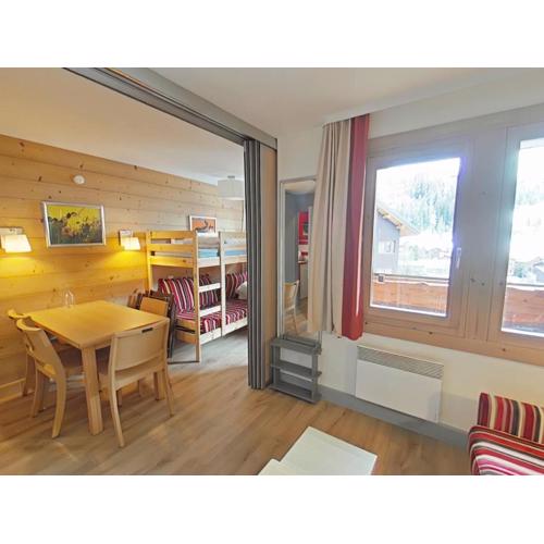 Appartement cosy à La Plagne avec balcon ensoleillé et parking couvert - FR-1-351-250