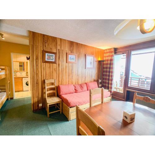 Appartement cosy · Proche pistes et commerces · Balcon · 6 couchages - FR-1-502-501