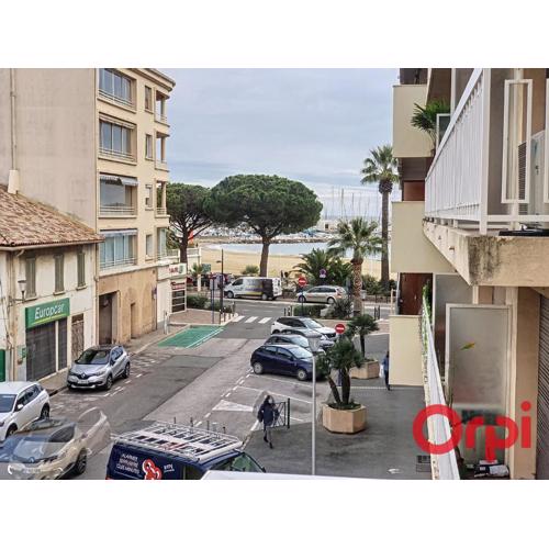 Appartement de standing trois chambres, centre ville