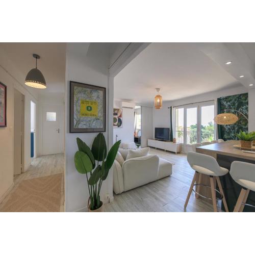 Appartement design avec vue mer