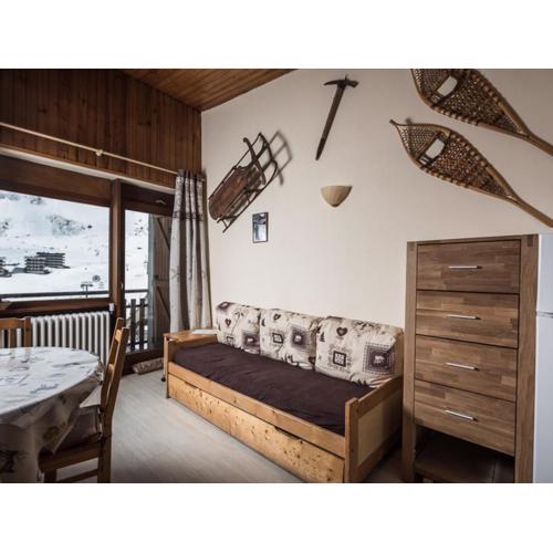 Appartement Éco avec Balcon · Proche Pistes et Commerces · WiFi · Animaux Acceptés - FR-1-502-410