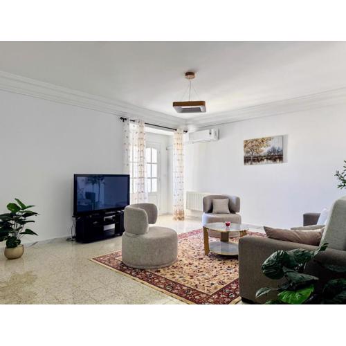 Appartement entier rénové à 5min de la Plage de Sousse