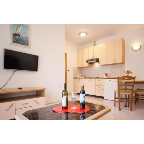 Appartement in Baška mit Eigenem Balkon - b59618